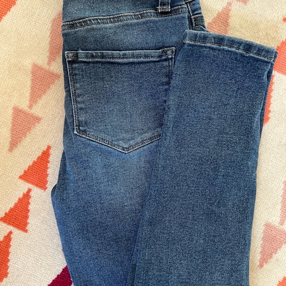 Curvy High-rise jean - Picture 5 of 5